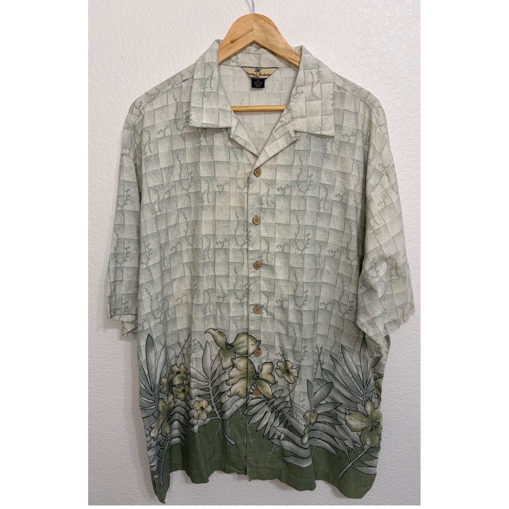 Tommy Bahama Mens XL Silk Camp Shirt Sage Green Floral Border Print Button Down